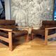 Paire de fauteuils en pin 1980