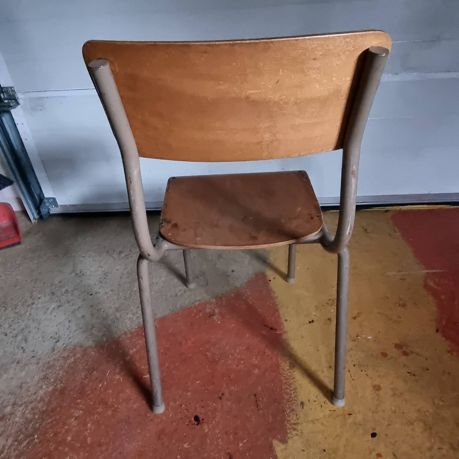 6 vintage school chairs