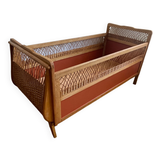 Vintage rattan bed for baby/child