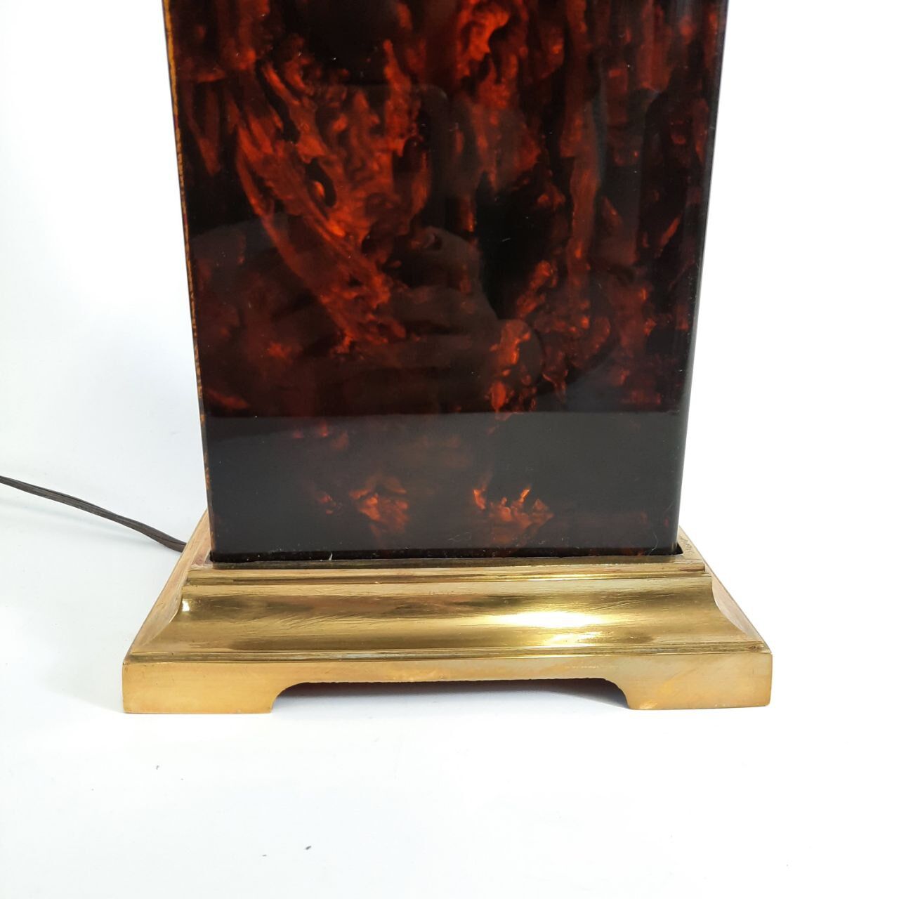 Lampe effet briar et laiton lucite années 1980