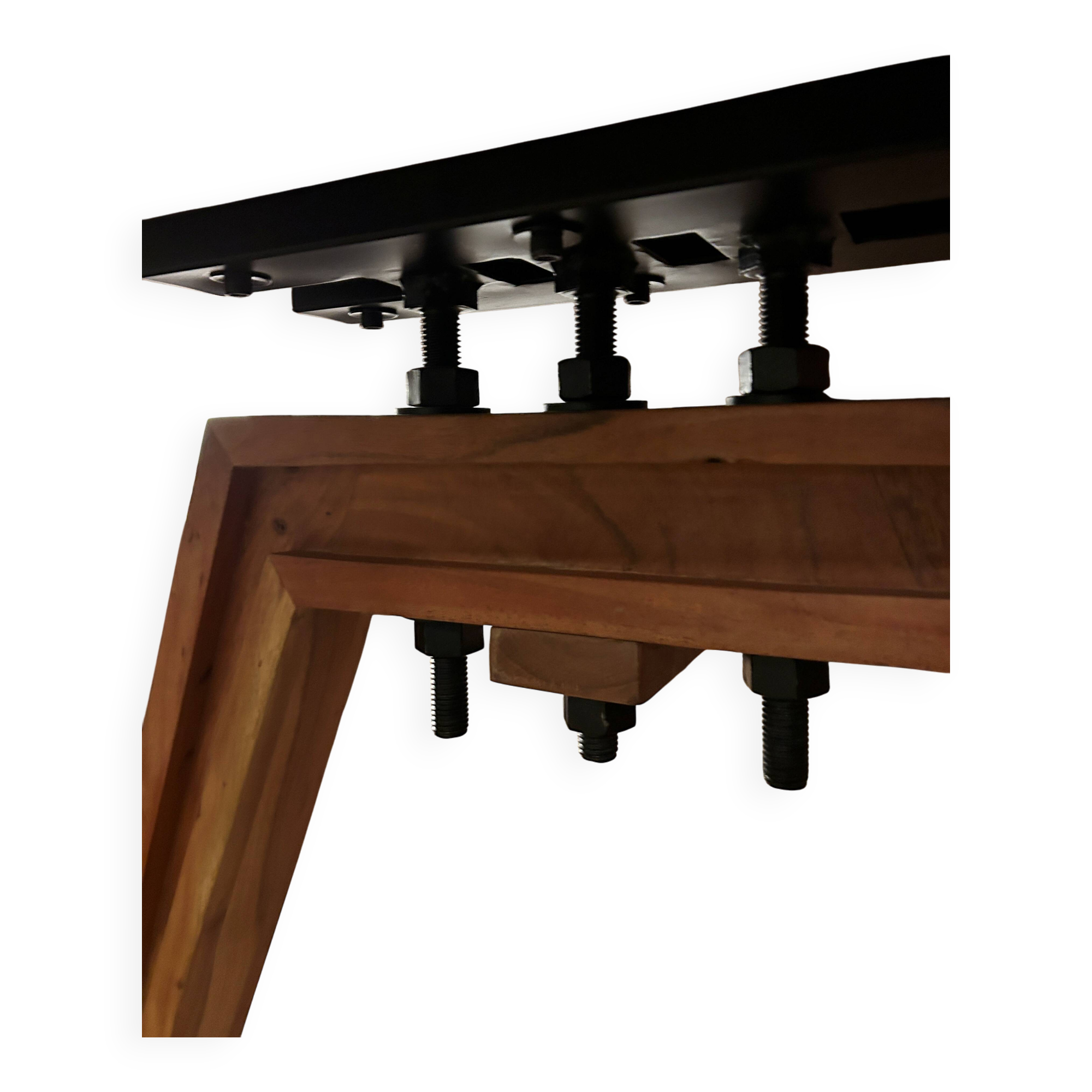 Acacia wood dining table - 203x102cm - Very good condition