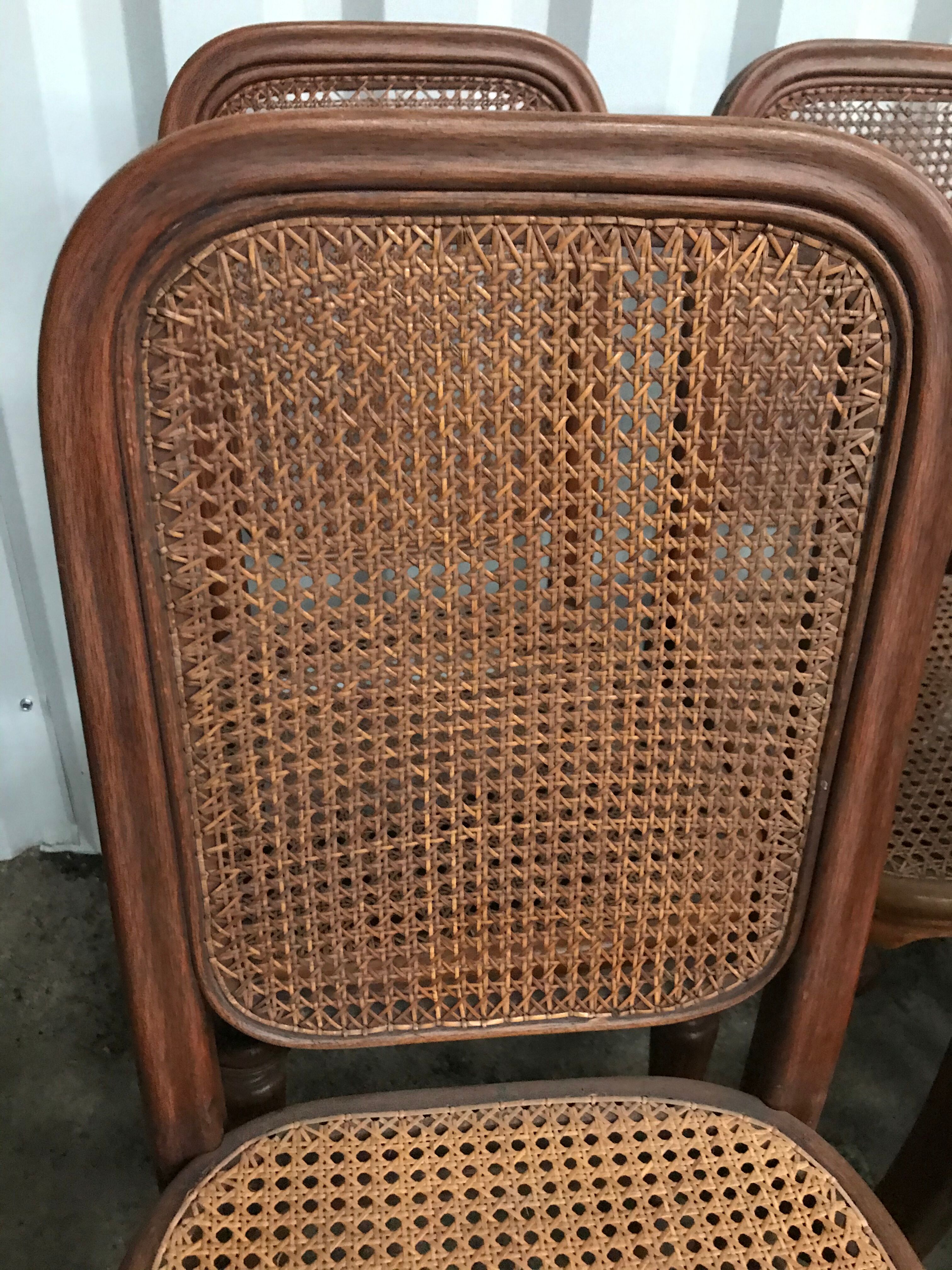 Set of 8 chairs stamped Thonet, model n32 1899