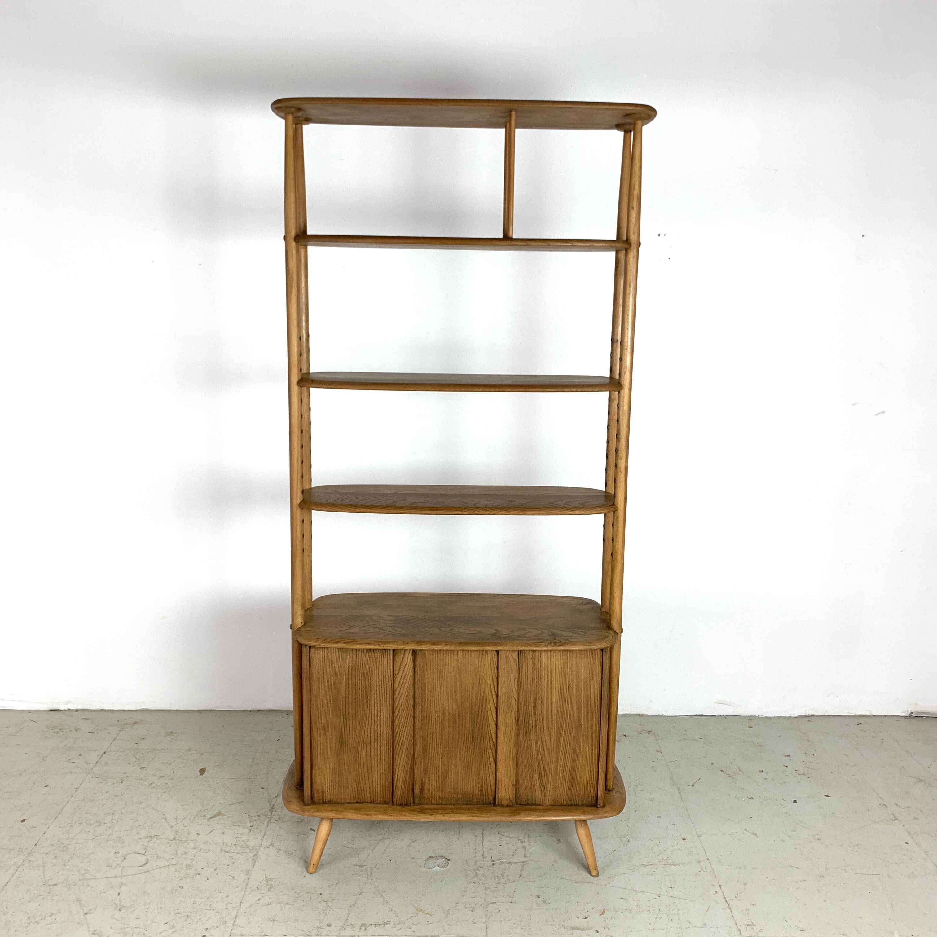 Bibliothèque Ercol Windsor Giraffe