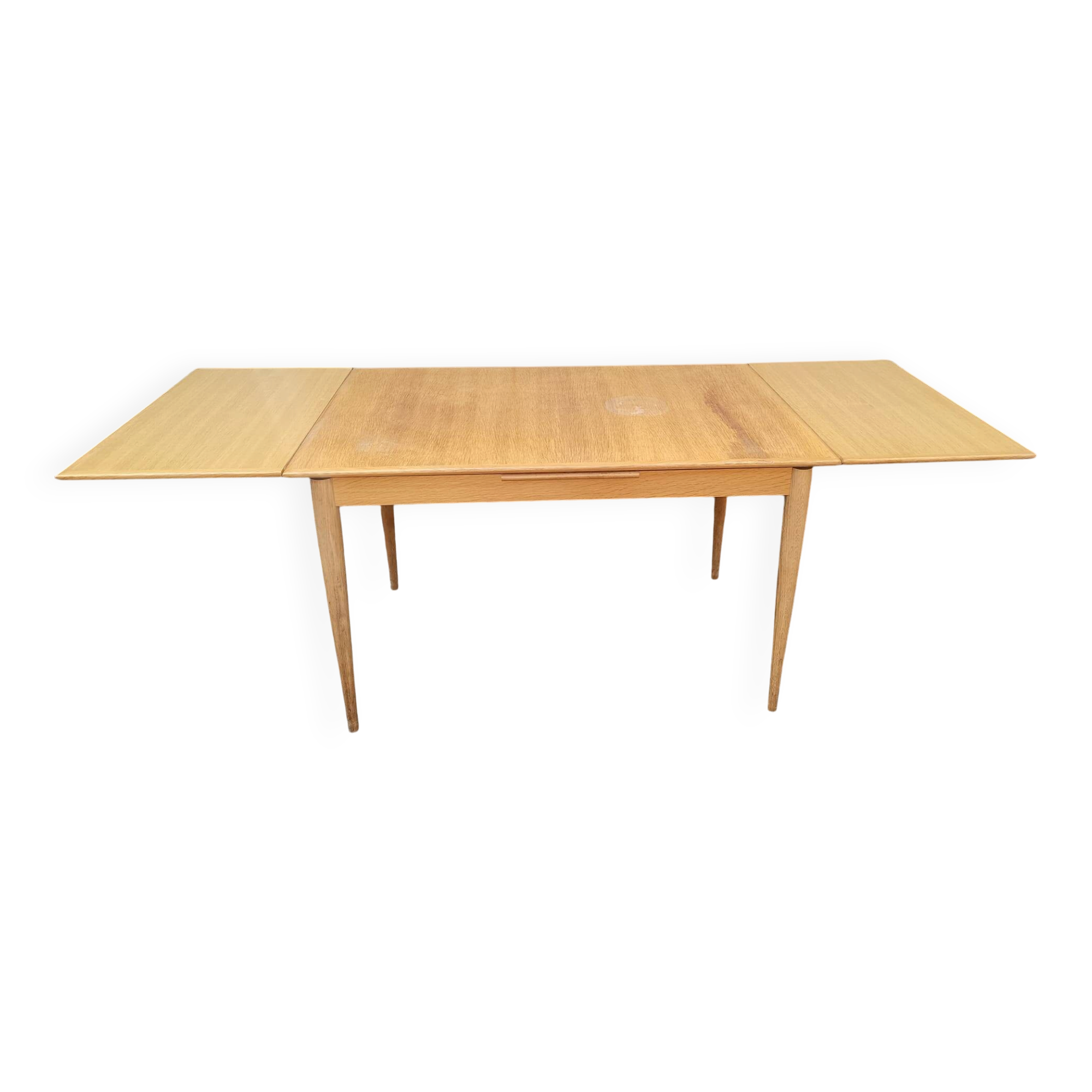 Vintage Scandinavian dining table in oak – 1960s design