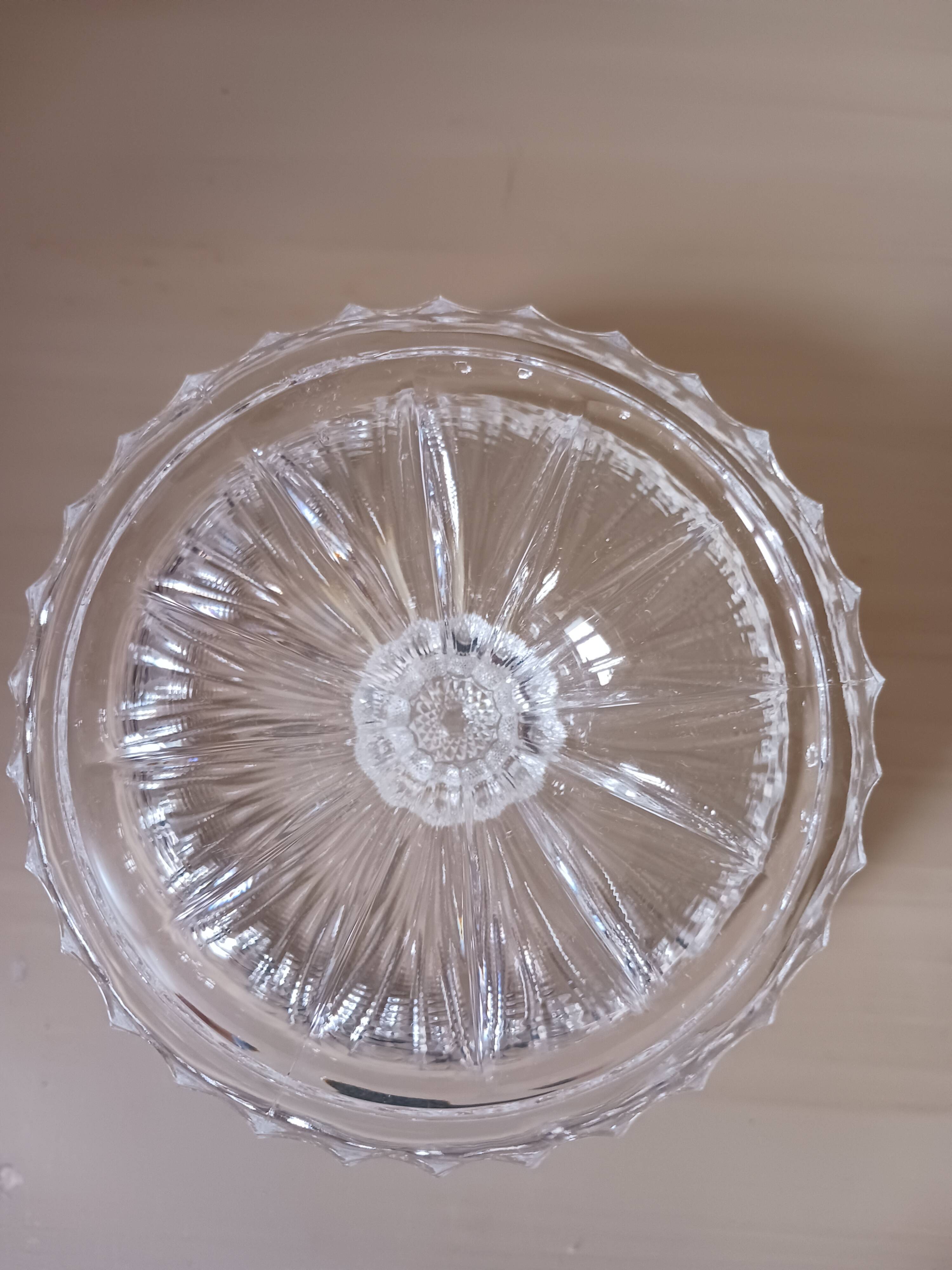 Coupe en cristal .