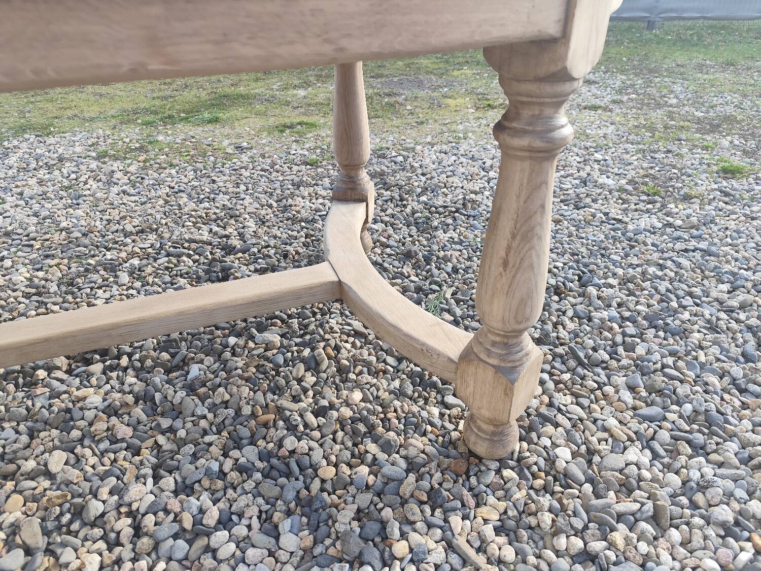 dining room table
