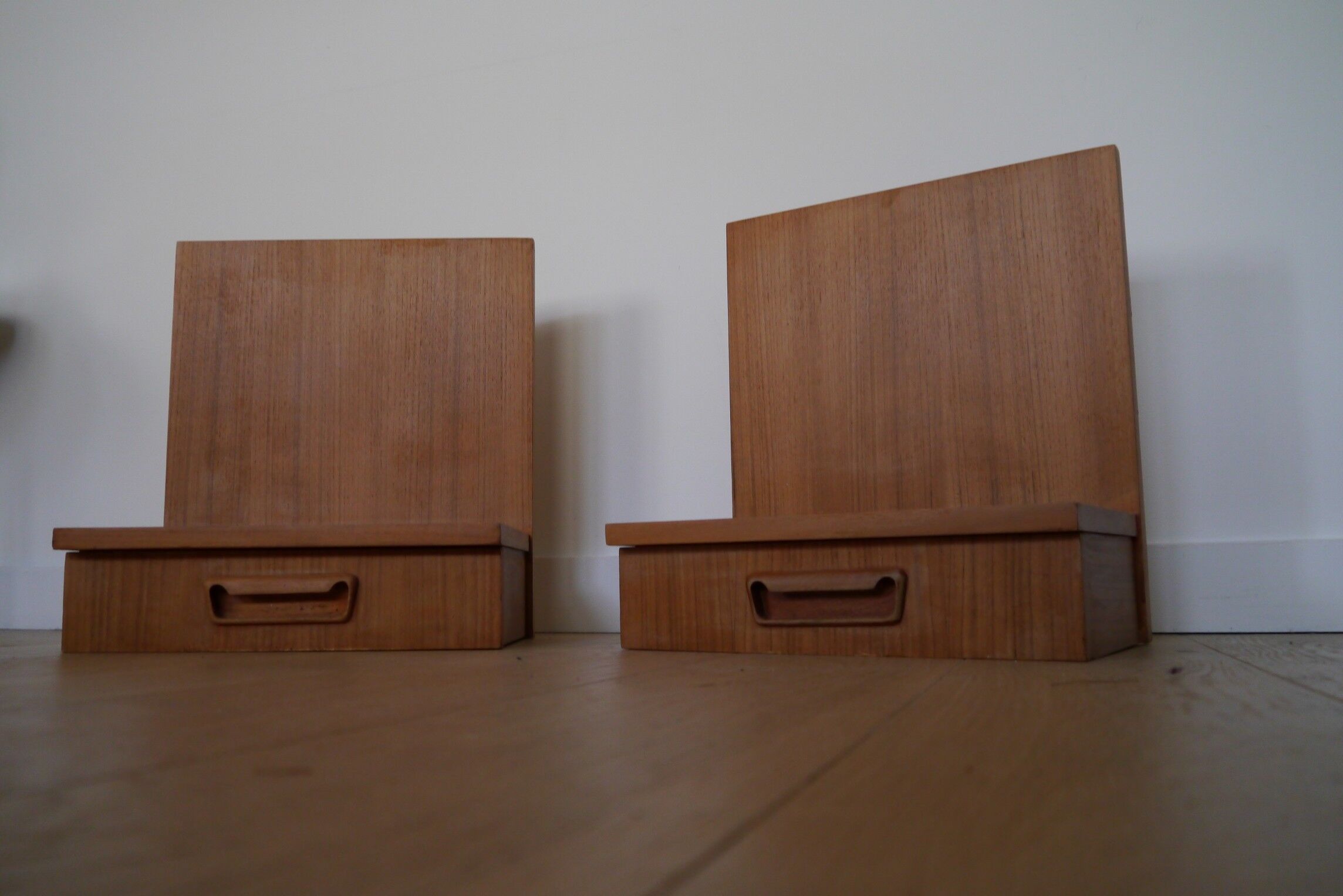 Pair of Scandinavian hanging bedsides