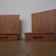 Paire de chevets suspendus scandinaves