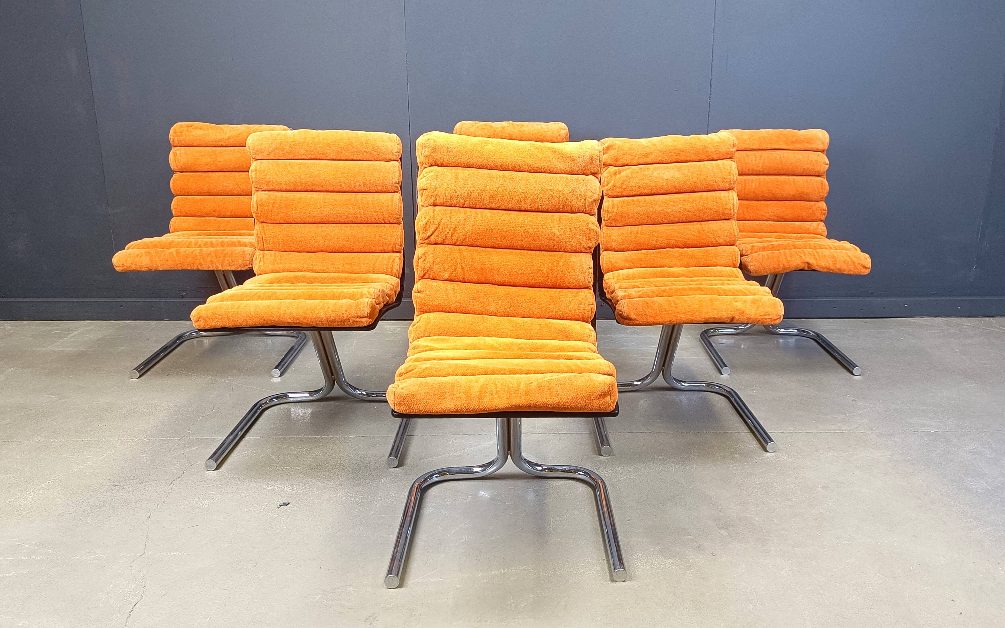 Set of 6 Space Age Dining Chairs, 1970s