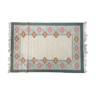 Scandinavian carpet  200x139cm