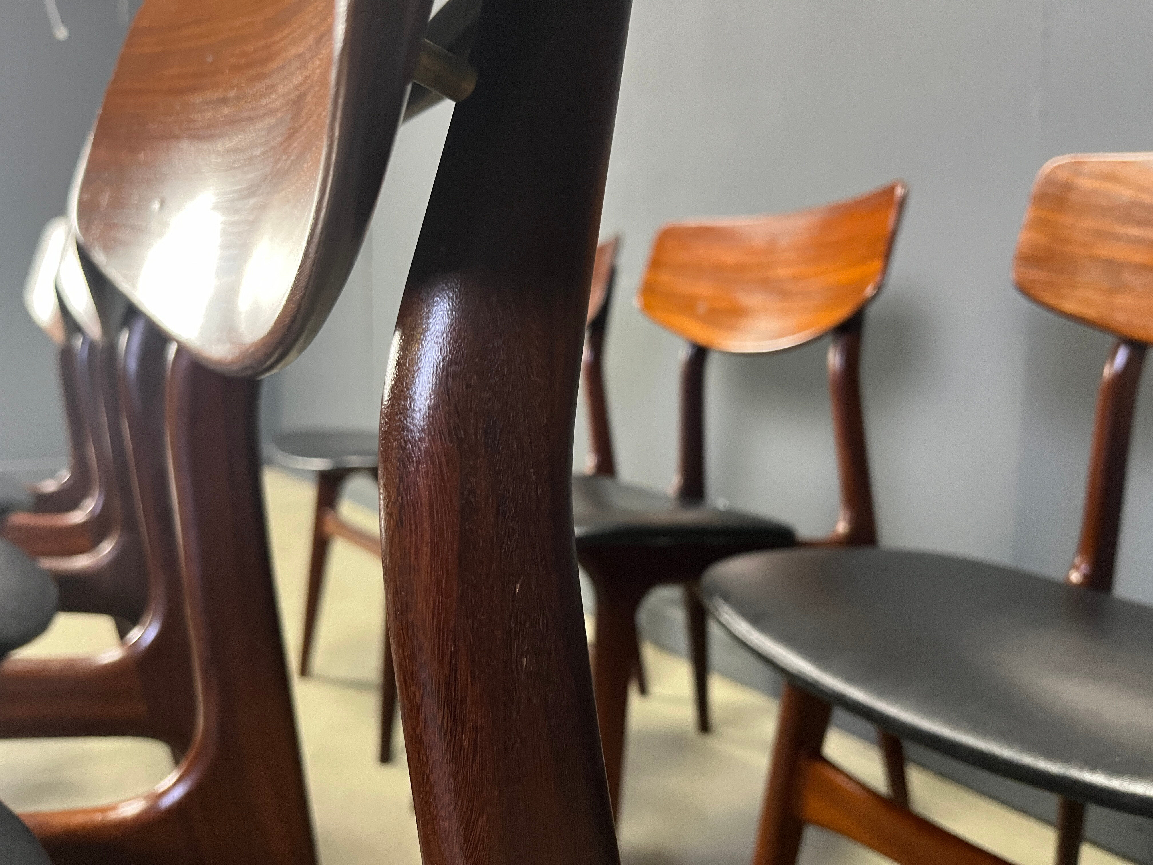 Mid-century dining set by Louis van Teeffelen for Wébé, 1960s