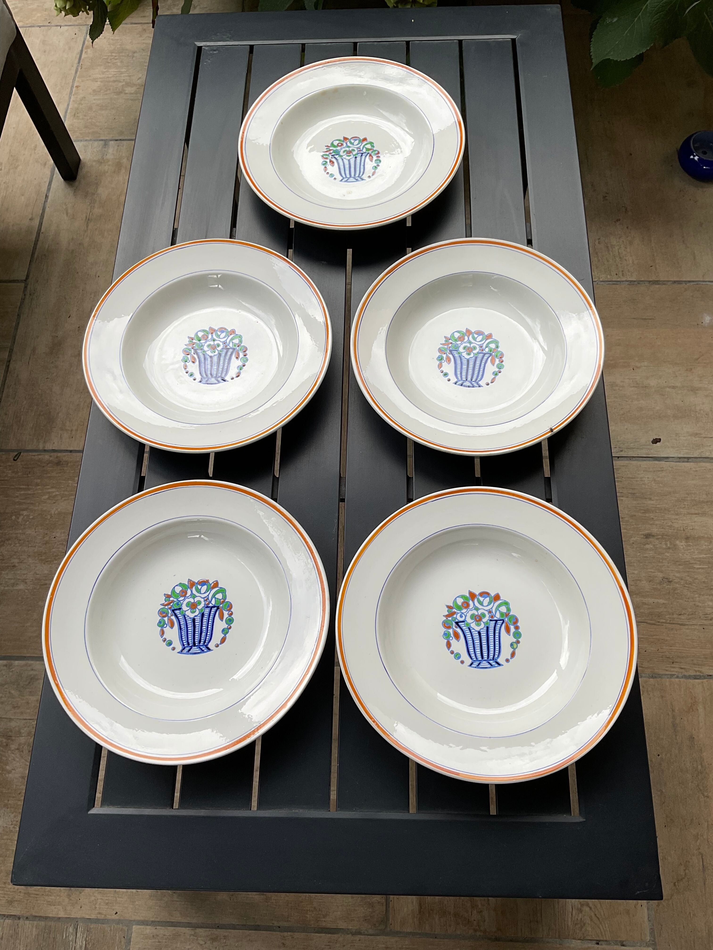 5 art deco hollow plates Boch la Louvière