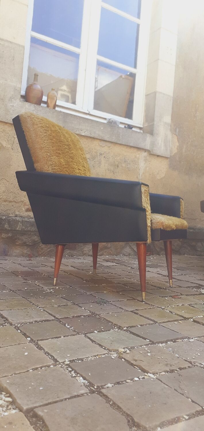 Pair of vintage 60s armchairs in black imitation leather and mustard toffee
