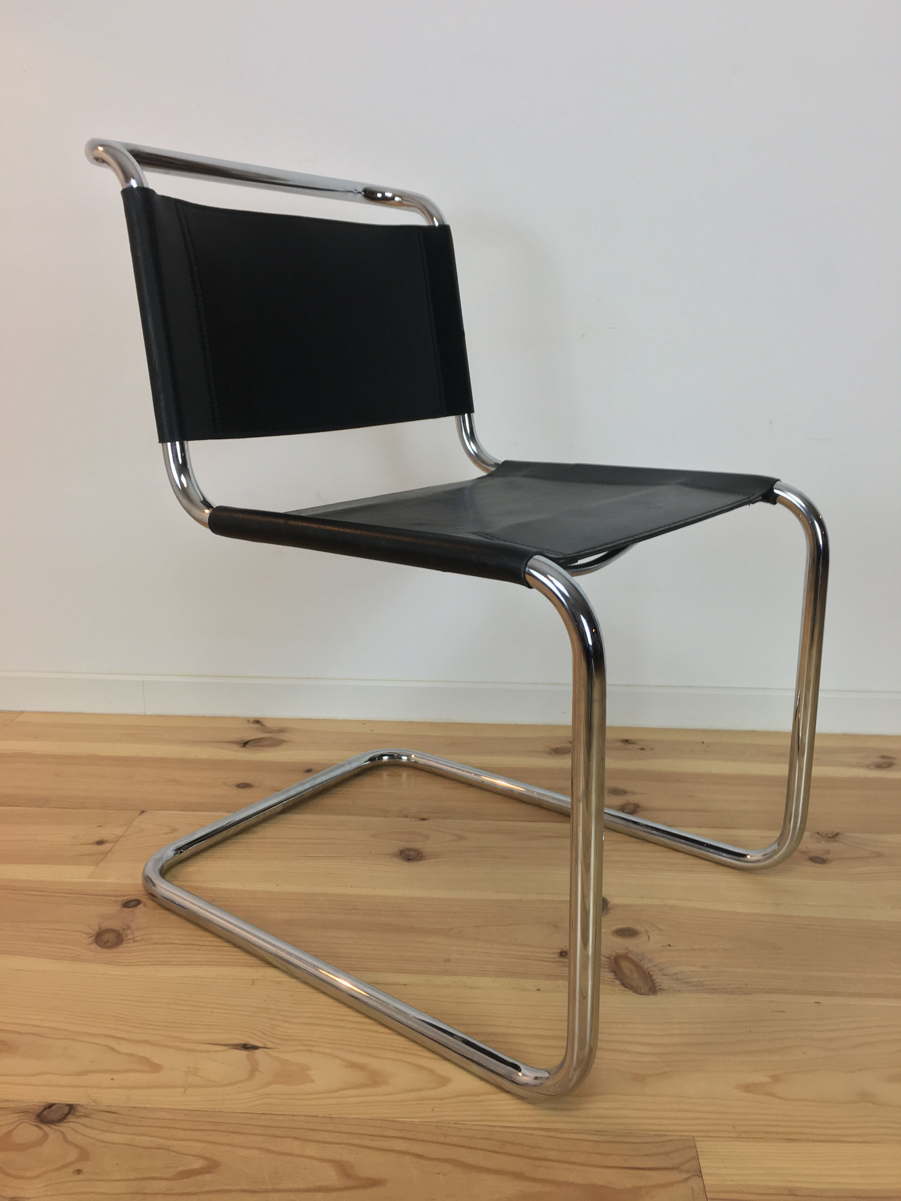 Chair B33 by Marcel Breuer 1980