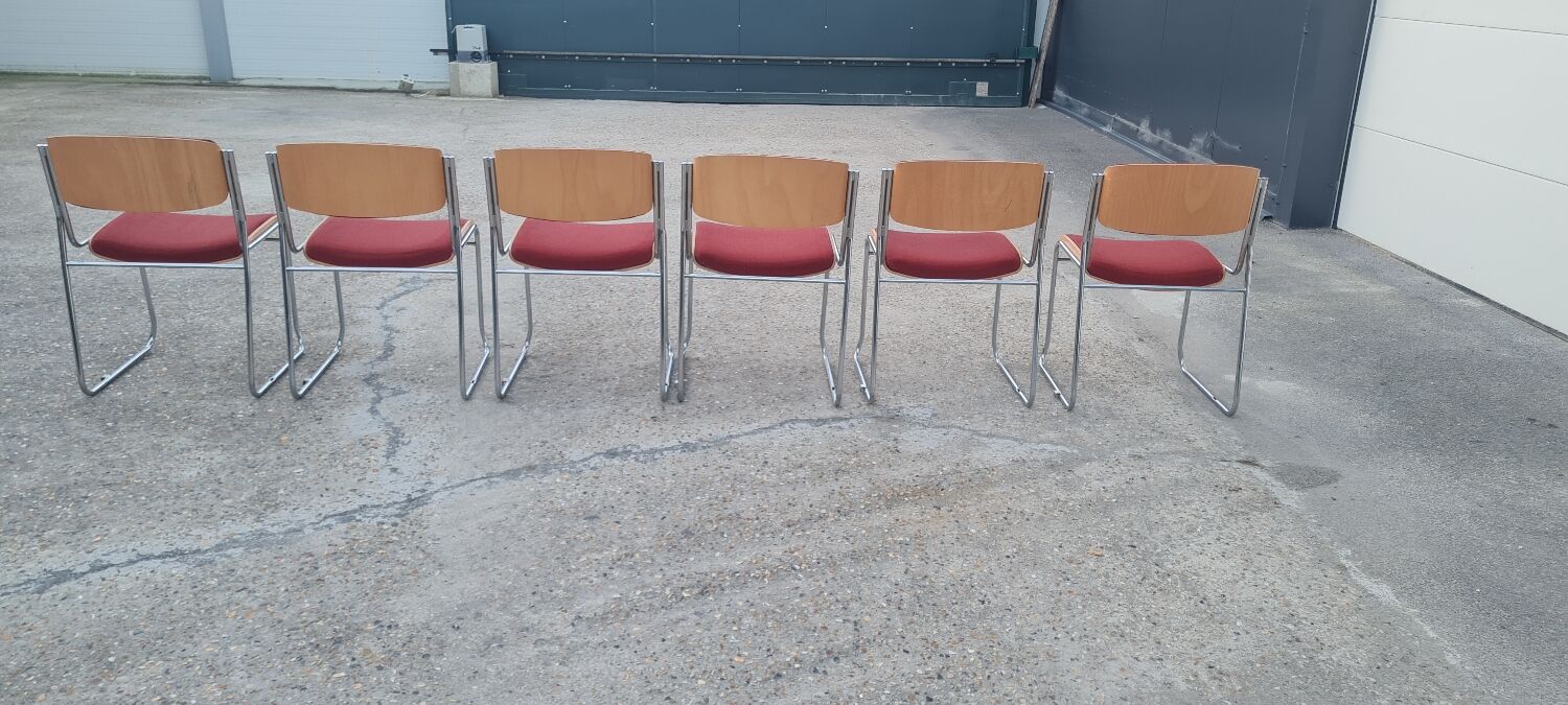 Set of 6 wool and chrome chairs from the 70s