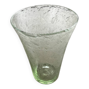 Vase artisanal en verre