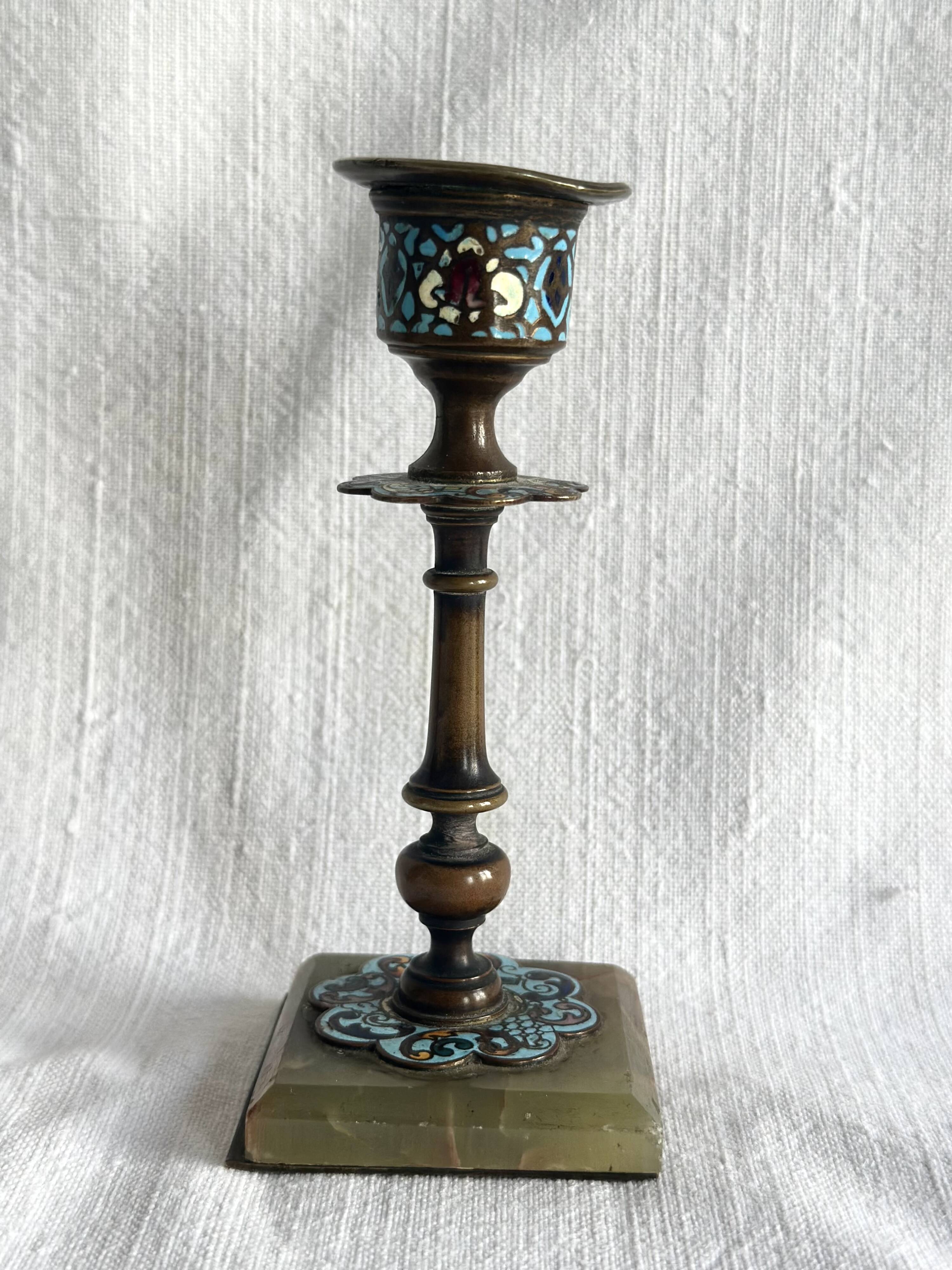 Bougeoir et porte allumettes en bronze et émaux cloisonnés XIXe