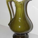 Pitcher, water broc in dabbling