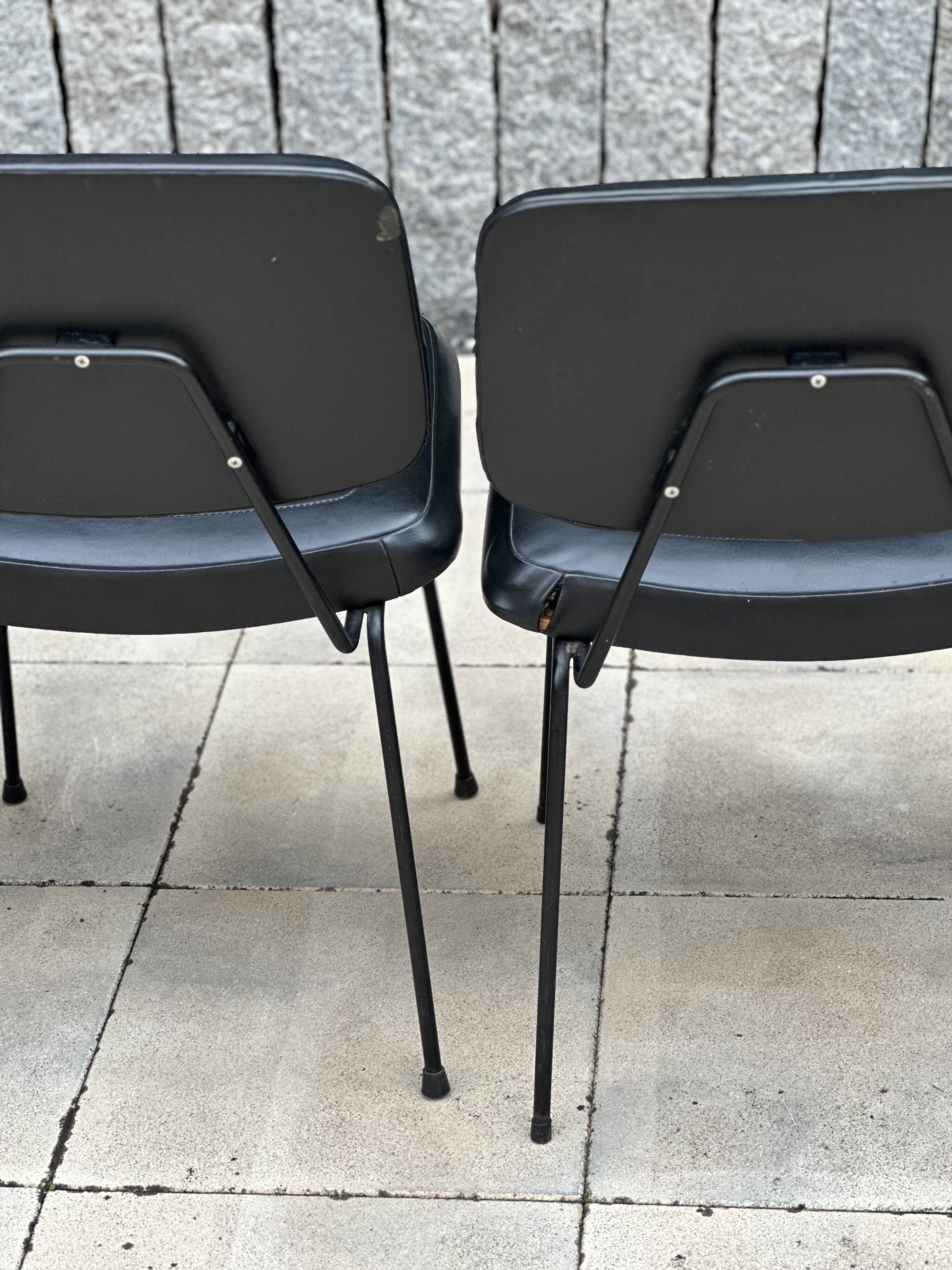 Set of 6 Pierre Paulin CM 196 chairs for Thonet – 1960s