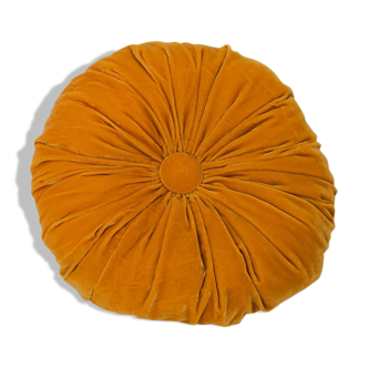 Round cushion in yellow