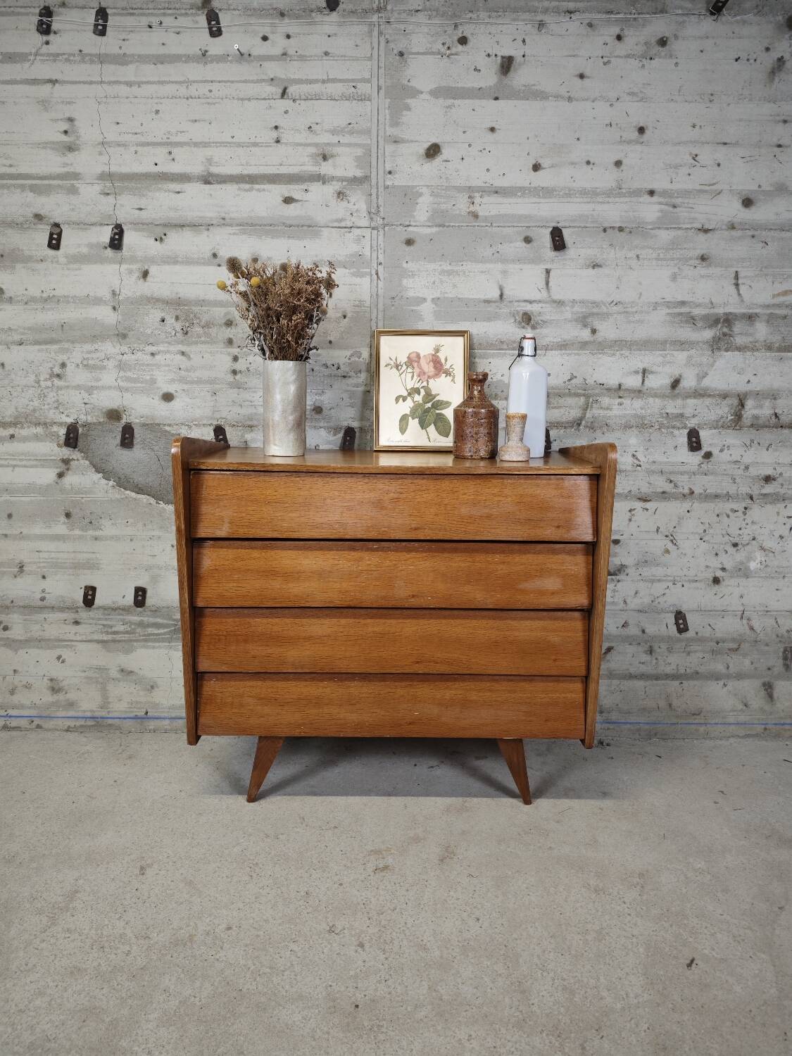Vintage chest of drawers