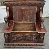 Banc coffre style Henri II en noyer