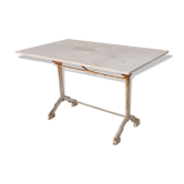 Table extérieure époque Art déco cubiste