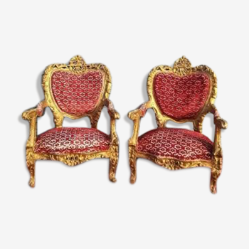 paire de fauteuils d'apparat en bois doré