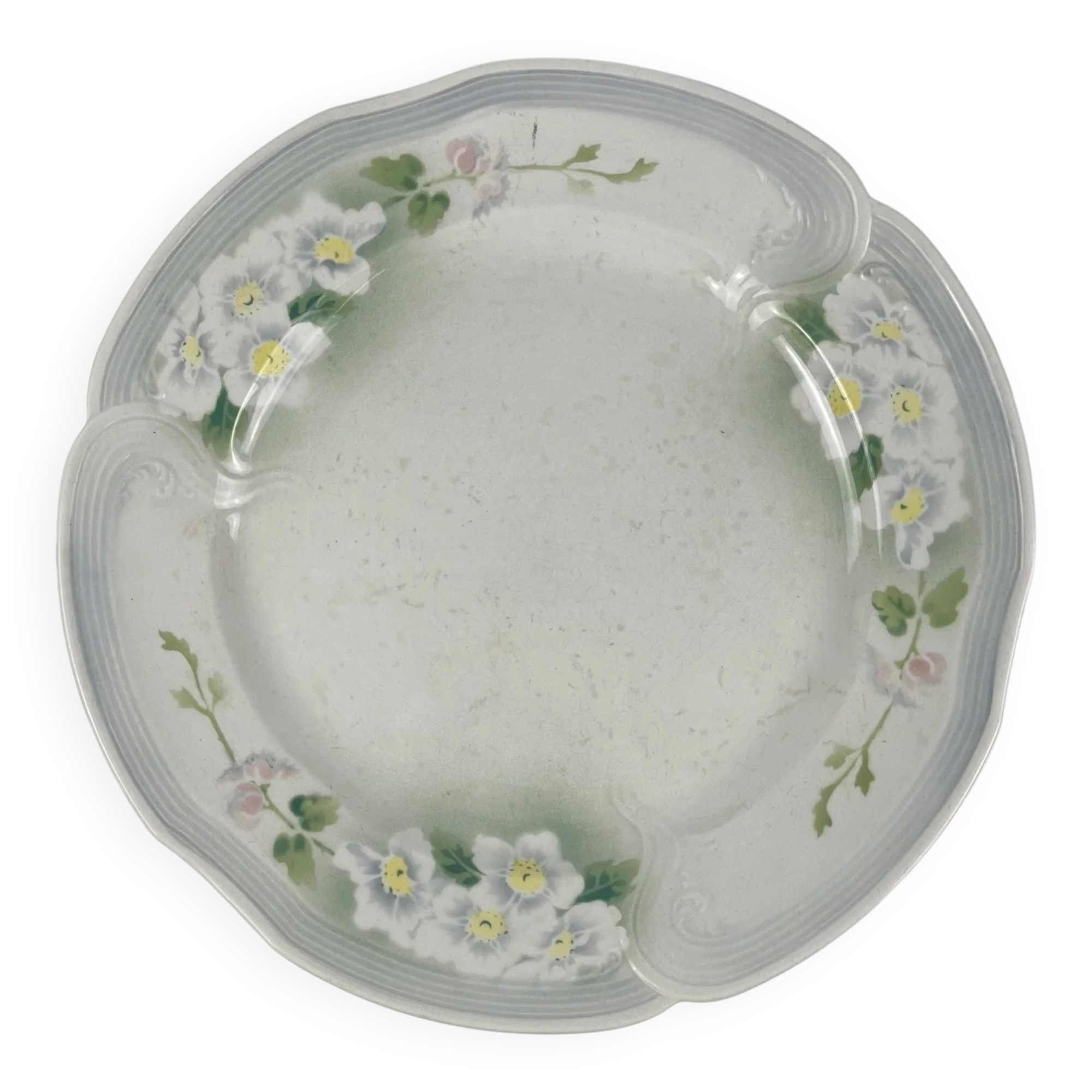 Round plate Art Nouveau KG Lunéville, model "Pommier", 1900-1930
