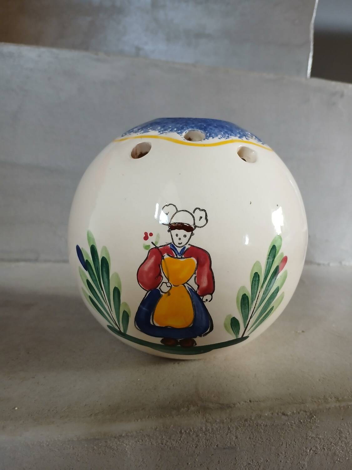 Breton ceramic vase / flower pick
