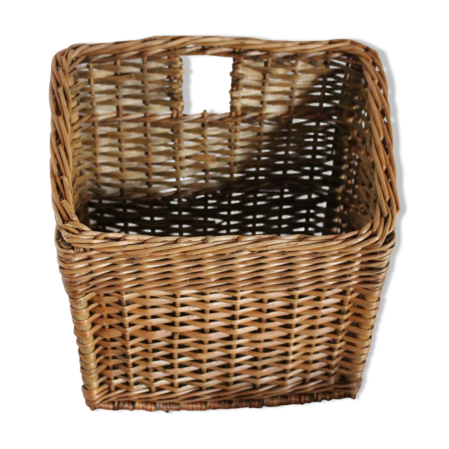 Rectangular wicker basket