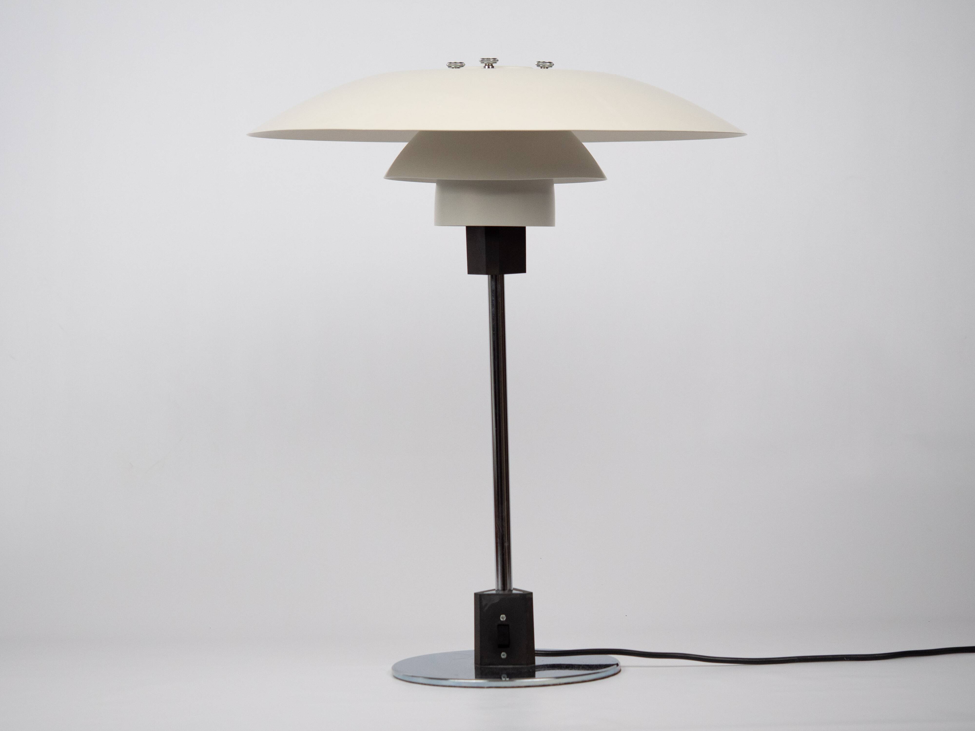 Danish vintage PH 4/3 table lamp by Poul Henningsen, Louis Poulsen, 1966