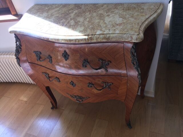 Chest of drawers rosewood marquetry