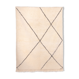Berber carpet beni ouarain with black stripes 202 x 153 cm