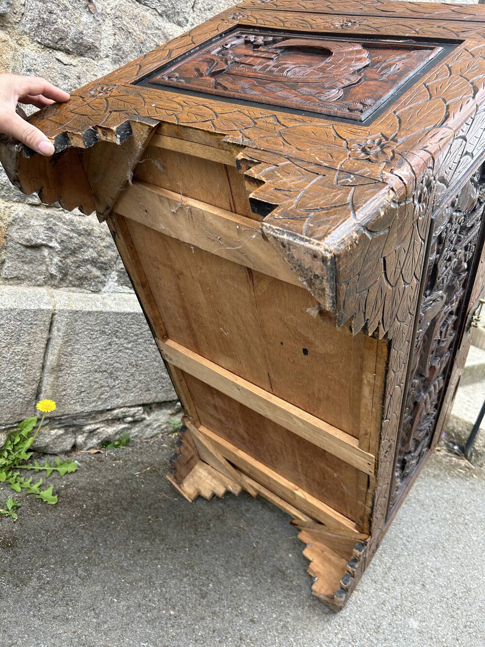 Large Chinese carved camphor wood chest from the 20s/30s
