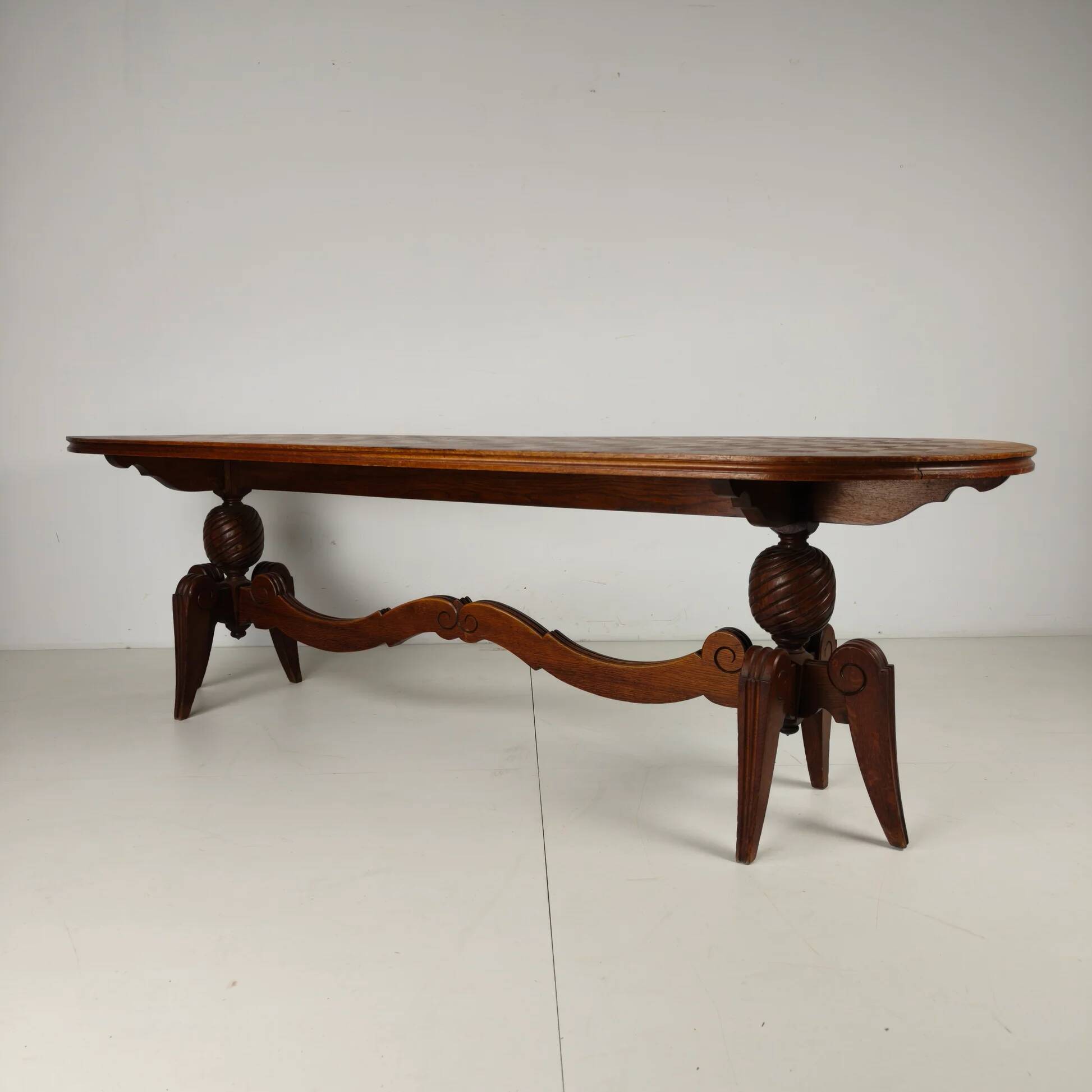 1920s Belgian Art Deco oak parquetry dining table
