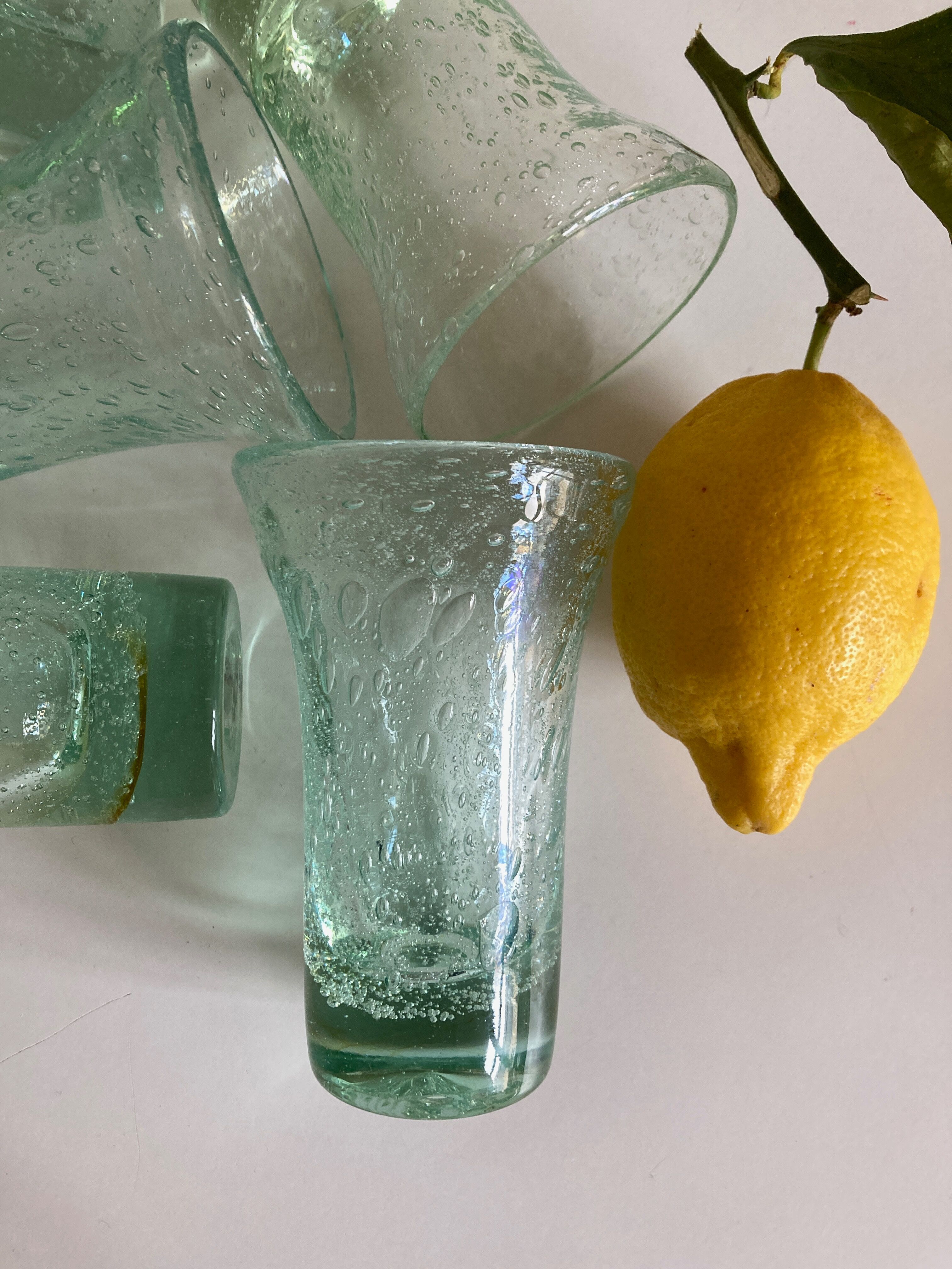 Set of 7 Biot cups in bubbled glass 1970