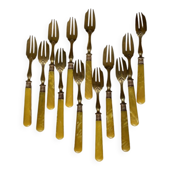 Set of 12 small bakelite and brass dessert forks vintage tableware ACC-7078