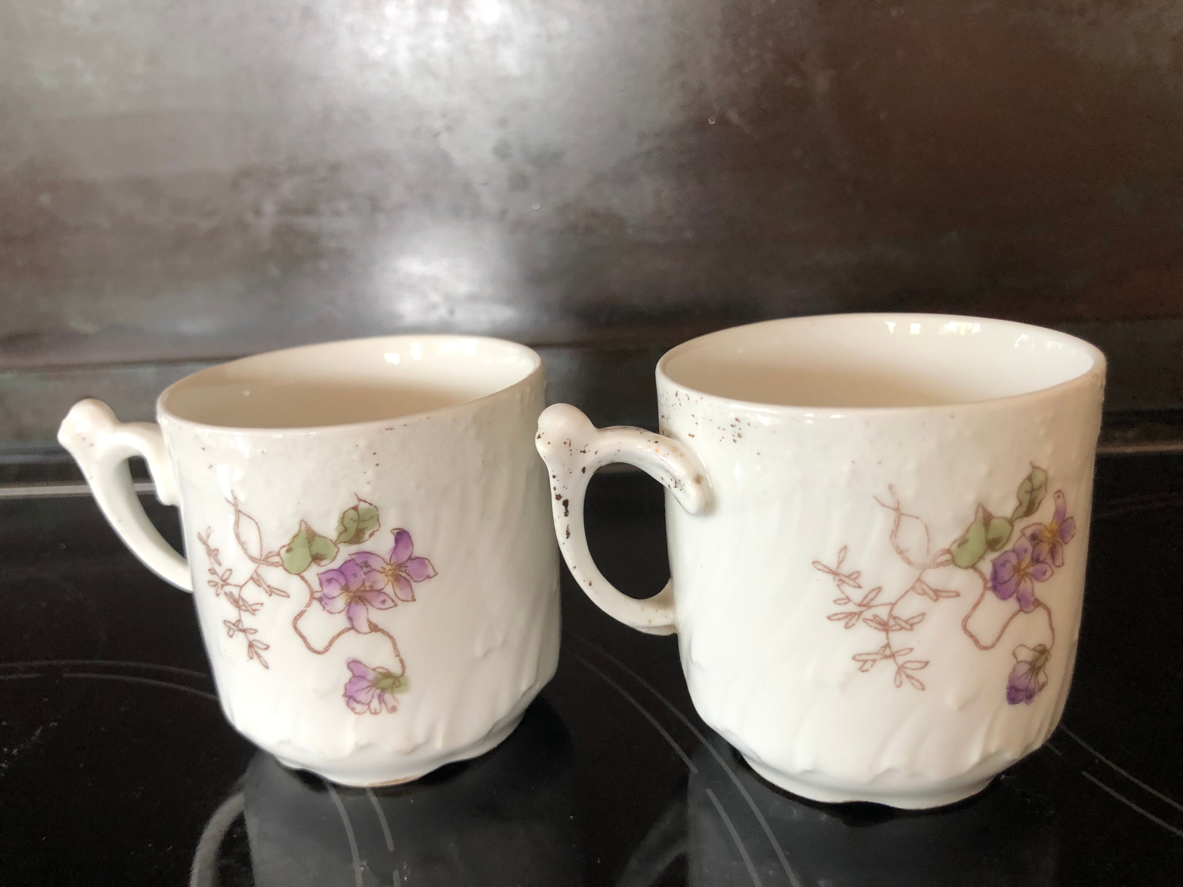Set de 2 tasses anciennes Limoges