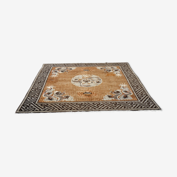 Ancient china carpet 218x230cm