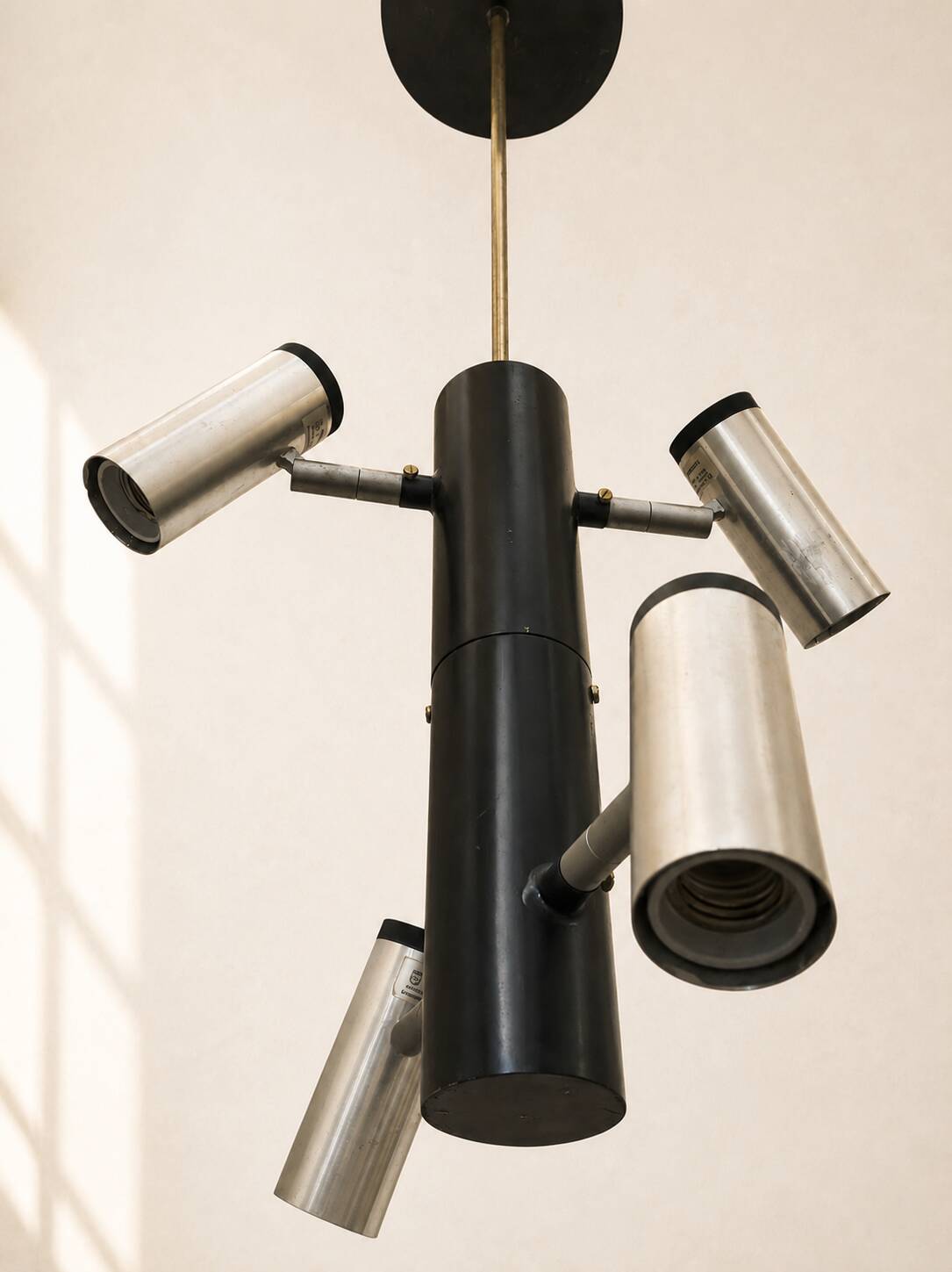 Suspension Phillips 1960 - Lignes architecturales - Métal laqué/alu brossé