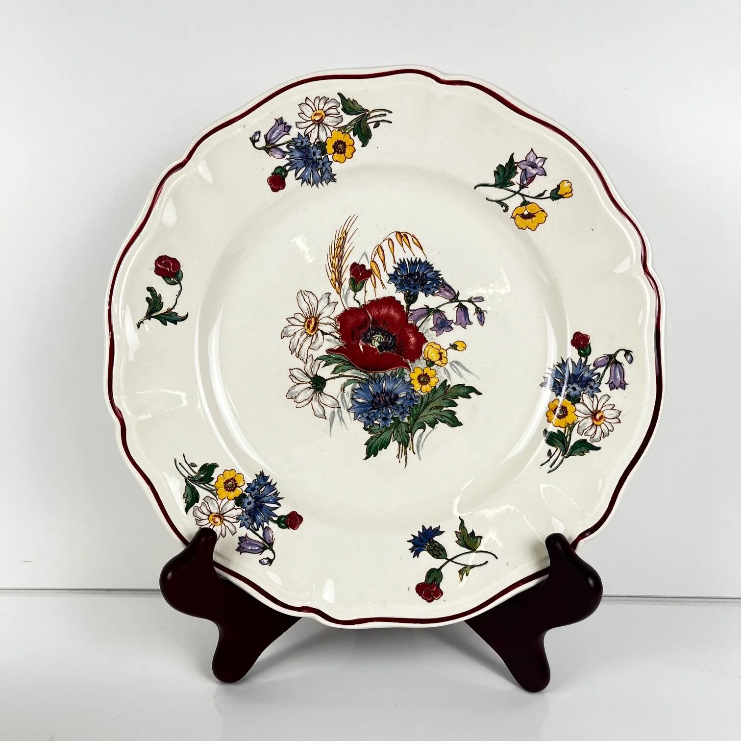 Lot de 8 assiettes plates "Agreste" Sarreguemines, XXe s.