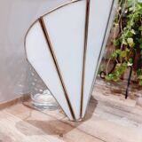 Fan-shaped wall lamp