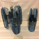 Lustre et applique en verre bleu