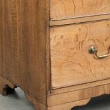 Large antique English blonde oak chest of drawers from the 18th century