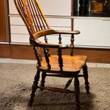 Large Victorian Windsor Armchair in Elm, 19th Century