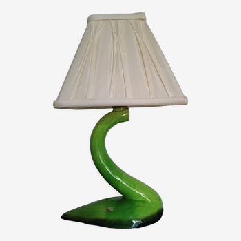 Lampe de chevet ou bureau, pied en porcelaine, abat-jour en tissu.