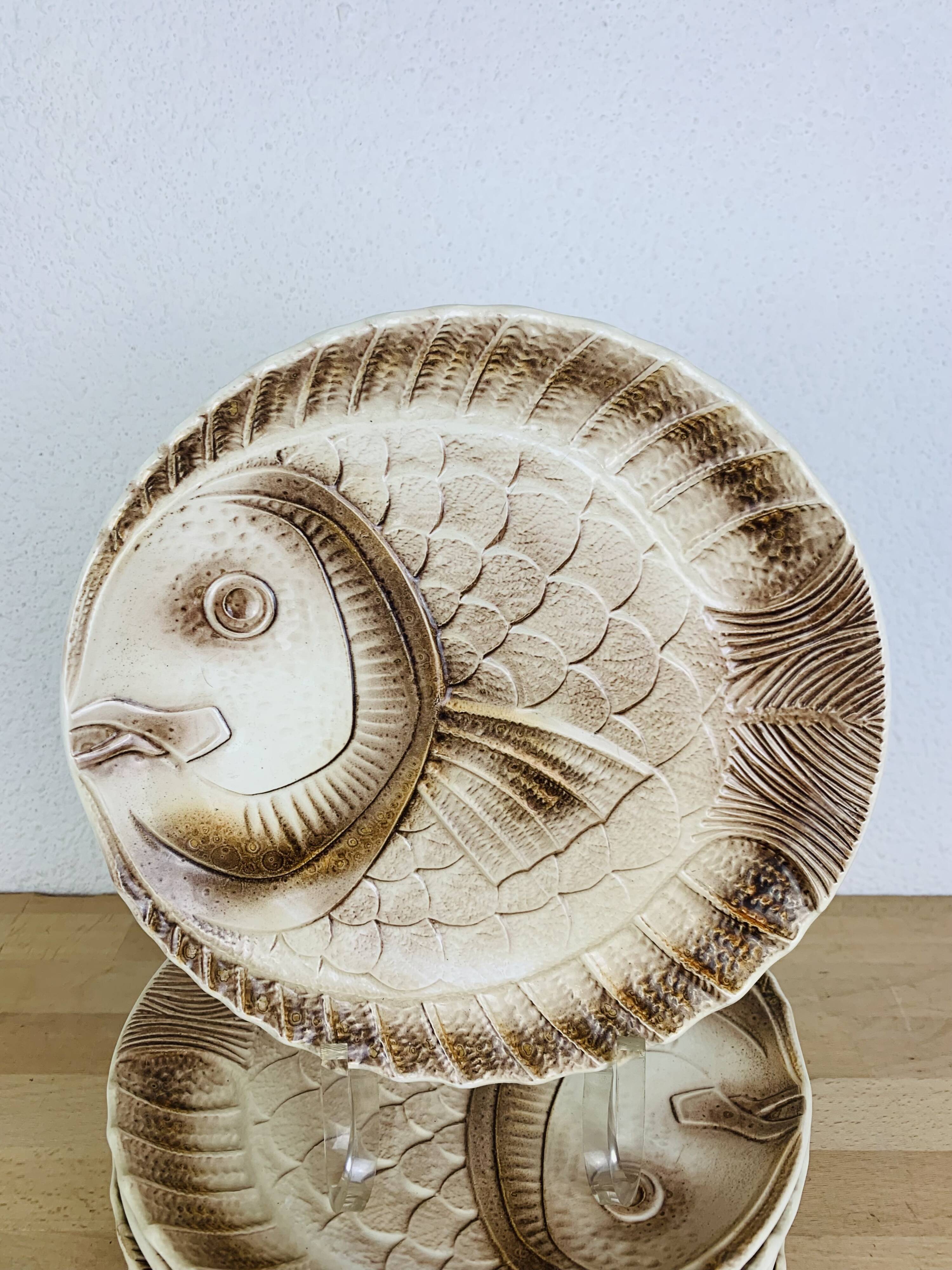 8 vintage Sarreguemines fish service plates