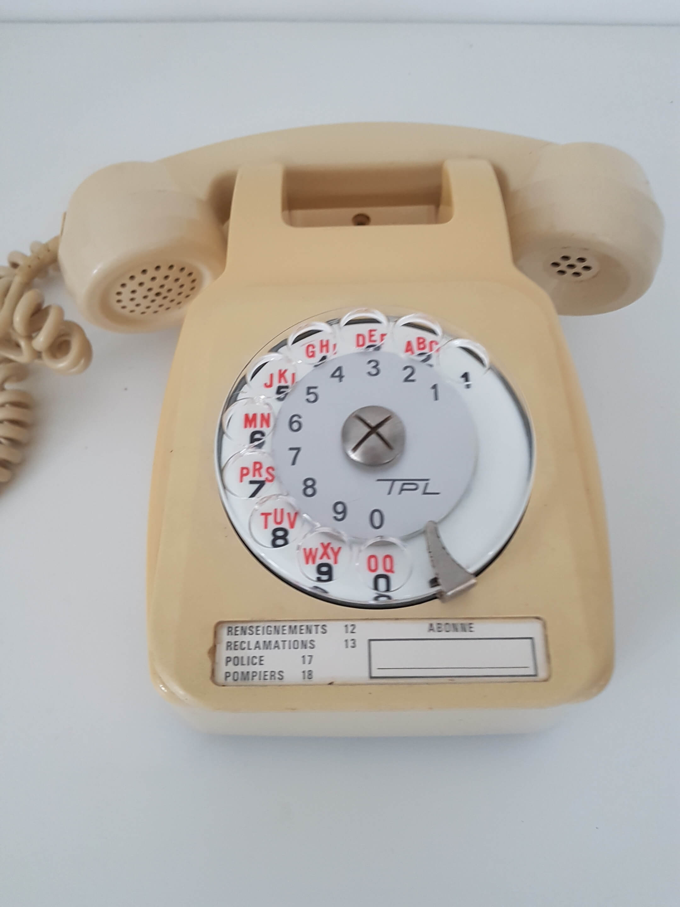 Vintage 80s wall phone