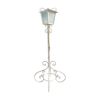 Lampadaire de jardin en fer forgé style romantique vers 1960